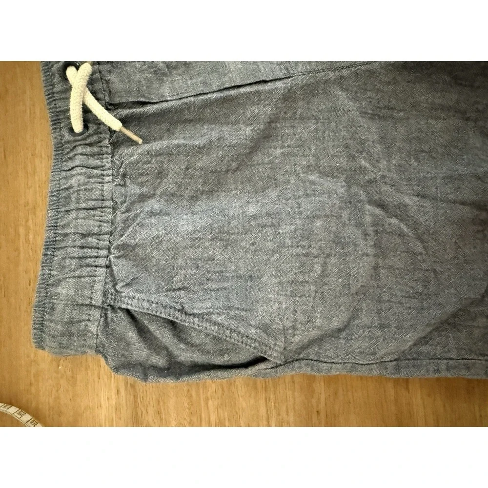 Tommy Bahama Boys Chambray Drawstring Shorts Blue Cotton Size L 10/12 EUC